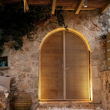 Σπίτι διακοπών Zois & Mavretta House Καρυά