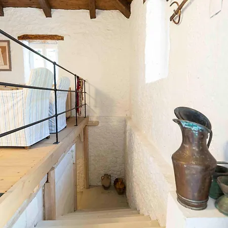 Semesterbostad Zois & Mavretta House *